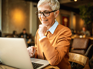 Employee Engagement Survey Guide (and Research-Backed Survey Questions)