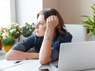 How to Handle Disengaged Employees: 24 Best Practices for Managers