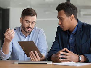 12 Performance Management System Questions To Ask When Evaluating Solutions