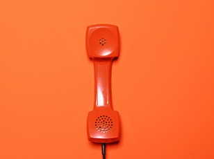 Technology and Communication: 4 Obstacles to Navigate in the Workplace